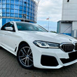 Новый BMW 5 2021 фото